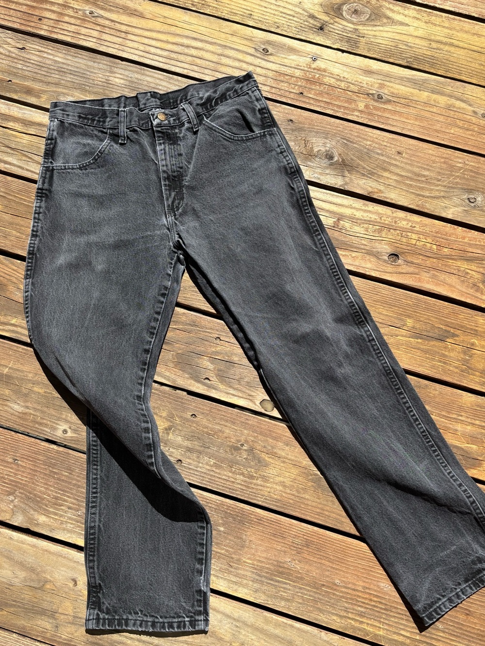 RUSTLER VINTAGE Black Jeans 32x32